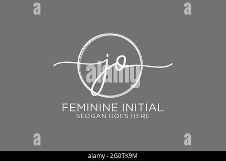 LOGO JO manoscritto con logo vettoriale a forma di cerchio di firma iniziale, matrimonio, moda, floreale e botanico con template creativo. Illustrazione Vettoriale