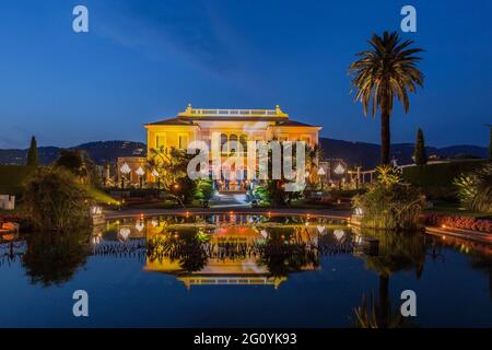 FRANCIA, ALPES-MARITIMES (06) SAINT-JEAN-CAP-FERRAT, VILLA EPHRUSSI DE ROTHSCHILD È UNO DEI PIÙ BEI PALAZZI RINASCIMENTALI RIVIERA COSTRUITO SULLA CIMA DI Foto Stock