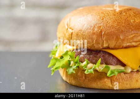 Primo piano di succulenti hamburger deliziosi Foto Stock