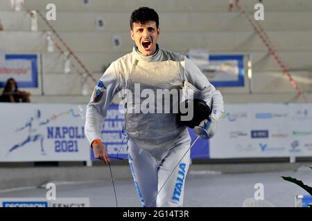 Napoli, Italia. 04 giugno 2021. Andrea Cassarà, durante i campionati italiani di scherma 2021, si è svolto al Palavesuvio di Napoli (NA). Napoli, 04 giugno 2021. (Foto di Vincenzo Izzo/Sipa USA) Credit: Sipa USA/Alamy Live News Foto Stock