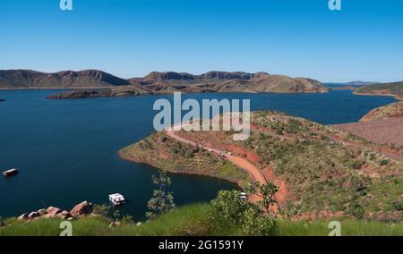 Lago Argyle vicino Kununurra nella regione di Kimberly che alimenta l'acqua alla zona di irrigazione del fiume Ord Foto Stock