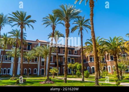 Il famoso Old Cataract Hotel ad Assuan, Egitto Foto Stock