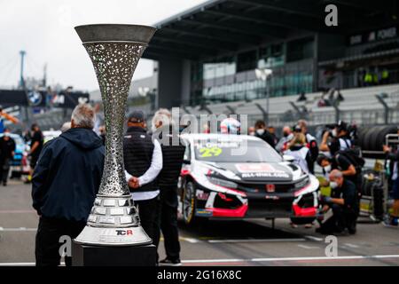 Nordschleife, Germania. 05 giugno 2021. Il Trofeo WTCR durante la gara tedesca FIA WTCR 2021, 1° round della Coppa del mondo di Auto Touring FIA 2021, sul Nurburgring Nordschleife, dal 3 al 6 giugno 2021 a Nurburg, Germania - Photo Florent Gooden / DPPI / LiveMedia Credit: Independent Photo Agency/Alamy Live News Foto Stock