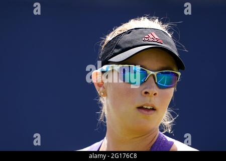 I Katie Volynets degli Stati Uniti in azione contro Georgina Garcia Perez della Spagna durante il giorno uno del Viking Open al Nottingham Tennis Center. Data immagine: Sabato 5 giugno 2021. Foto Stock