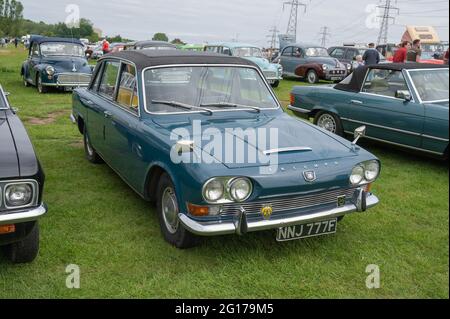 Classic Triumph 2000 Mark 1 in occasione di una mostra di auto classiche Foto Stock