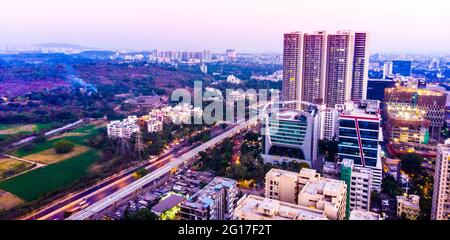 Goregaon è un sobborgo della città di Mumbai, nel distretto suburbano di Mumbai in India. Foto Stock