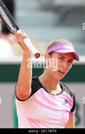 Il belga Elise Mertens reagisce durante una terza partita del torneo femminile Singles tra il belga Mertens (WTA 15) e il greco Sakkari (WTA 18) A. Foto Stock