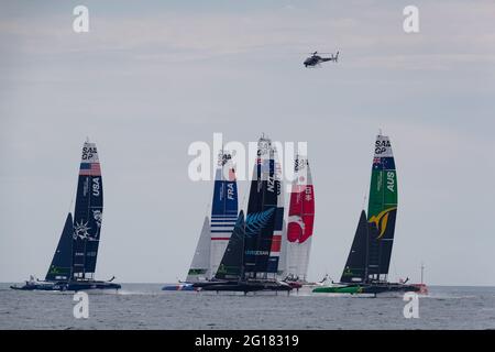 Taranto, Italia. 05 giugno 2021. F50 terza partenza durante il Sail Grand Prix 2021 (Day 1), gara di vela a Taranto, Italia, Giugno 05 2021 Credit: Independent Photo Agency/Alamy Live News Foto Stock