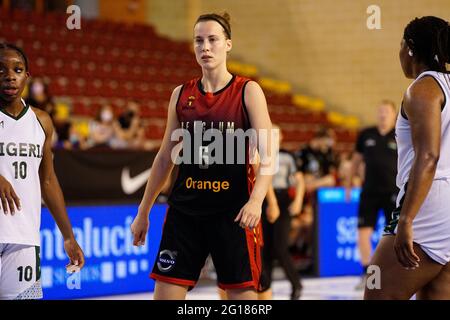 Cordova, Spagna. 04 giugno 2021. Antonia Delaere visto durante la amichevole partita internazionale di pallacanestro femminile tra Belgio e Nigeria a Palacio Municipal de Deportes Vista Alegre.Punteggio finale; Belgio 67:60 Nigeria. (Foto di Francis Gonzalez/SOPA Images/Sipa USA) Credit: Sipa USA/Alamy Live News Foto Stock