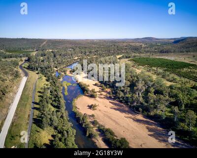 Aereo del tratto di River Bend sul fiume Burnett a nord di Gayndah North Burnett Queensland Australia. Foto Stock