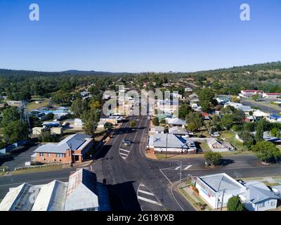 Aereo di Moreton Street la principale sezione di vendita al dettaglio di Eidsvold North Burnett Queensland Australia Foto Stock