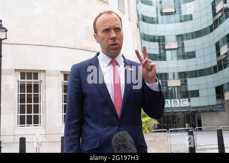 Londra, Regno Unito. 6 Giugno 2021. Il Segretario della Sanità, Matt Hancock, ha rilasciato un'intervista ai BBC Studios prima di comparire su "The Andrew Marr Show". Credit: Mark Thomas/Alamy Live News Foto Stock