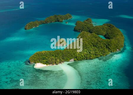 Vista Aerieal di settanta isole, Micronesia, Palau Foto Stock