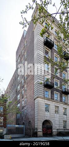 Graham Court, 1925 Adam Clayton Powel Jr. Boulevard, progettato da Charles W Clinton e William Hamilton Russell. Foto Stock