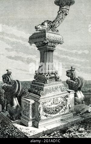 La didascalia del 1880 recita: Urna cineraria dello schiavo imperiale (Piranesi vasi II 99). L'illustrazione proviene da "vasi, candelabri, pietre di tomba, sarcofagi, treppiedi, Lampade e ornamenti" disegnati e incisi da Cavalieri Giovanni Battista Piranesi (1720-1778) Foto Stock