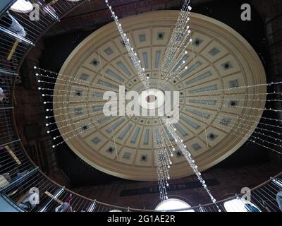 Immagine interna del Quincy Market nel centro di Boston, Massachusetts. Foto Stock