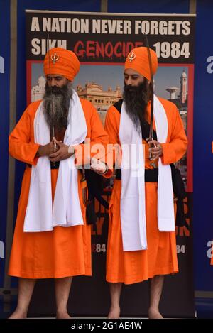 Londra, Regno Unito. 6 giugno 2021. I membri della comunità Sikh ricordano il massacro di Amritsar del 1984. Credit: Matthew Chpicle/Alamy Live News Foto Stock