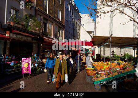 Francia, Parigi (75), via Mouffetard Foto Stock