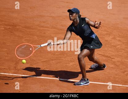 Parigi, fra. 07 giugno 2021. Parigi, Roland Garros, francese Open Day 9 06/06/2021 Sloane Stephens (USA) perde il quarto round Credit: Roger Parker/Alamy Live News Foto Stock