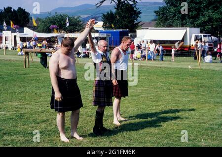 Highlandgames, Highland Games, atleti, lottatori, wrestling, wrestling, cerimonia di premiazione, kilt, tartan, plaid, Scozia, Gran Bretagna Foto Stock