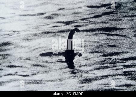 Loch Ness, lago, mostro, mostruosità, Nessie, Fotografia, foto in bianco e nero, foto storica, foto d'archivio, Highlands, Highlands, Scozia Foto Stock