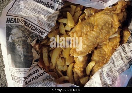 Pesce e patatine nel giornale, Gran Bretagna Foto Stock