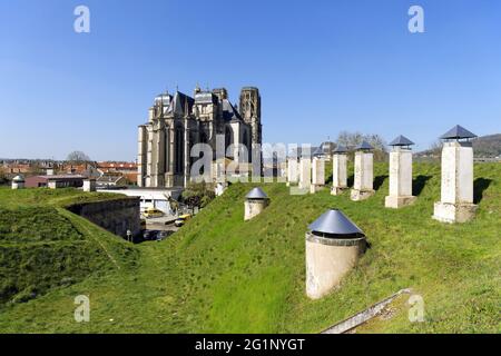 Francia, Meurthe e Mosella, Toul, cattedrale di St Etienne in stile gotico, costruita tra il 13 ° e 15 ° secolo Foto Stock