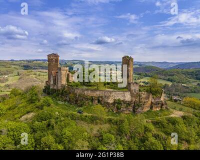 Francia, Lot, Saint Laurent les Tours, castello di Tours Saint Laurent, Atelier musee Jean Lurcat, vicino a Saint Cere (vista aerea) Foto Stock