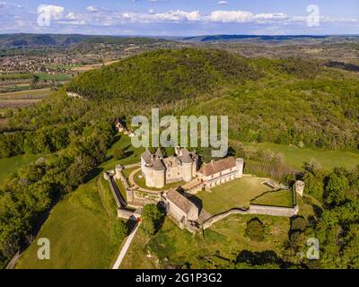 Francia, Dordogna, Perigord nero, Sainte Mondane, Castello di Fenelon (vista aerea) Foto Stock