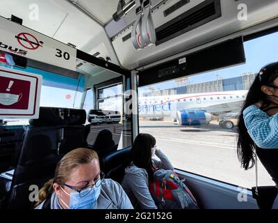 Espansione del Terminal II dell'aeroporto di Città del Messico. Compagnia aerea Aero Messico, AeroMexico, Aeromexico. (Foto di Luis Gutiérrez). Ampliacion de Terminal II dell'Aeroporto di Città del Messico. Compagnia aerea Aero Messico, AeroMexico, Aeromexico. (Foto di Luis Gutiérrez). Foto Stock