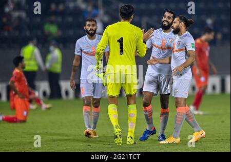 Doha, Qatar. 7 Giugno 2021. I giocatori dell'India festeggiano dopo aver vinto la seconda partita di calcio del Gruppo e tra Bangladesh e India alla Coppa del mondo FIFA Qatar 2022 e la Coppa asiatica AFC Cina 2023, la qualifica preliminare congiunta a Doha, Qatar, il 7 giugno 2021. Credit: Nikku/Xinhua/Alamy Live News Foto Stock