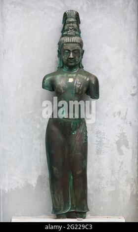 Statua di ottone di Kuan Yin, Dea della Cina Foto Stock