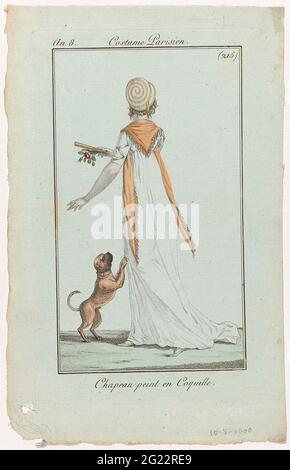 Journal des Ladies et des Modes, Costume Parisien, 10 mai 1800, AN 8, (215): Chapeau Power e Coquille. Donna, vista sulla schiena, con un cappello dipinto sulla testa: 'Chapeau peint e coquille'. Indossa maniche corte e un sentiero. Sul retro della manica una decorazione a zig-saw. Altri accessori: Intorno alle spalle una sciarpa è rifinita con frange, girante, scarpe piatte con nasi appuntite. Un fiore nella mano destra. A sinistra un cane da barba con colletto. La stampa fa parte della rivista di moda Journal des Laden et DES Moldes, pubblicata da Pierre de la Mésangère, Parigi, 1797-1839. Foto Stock