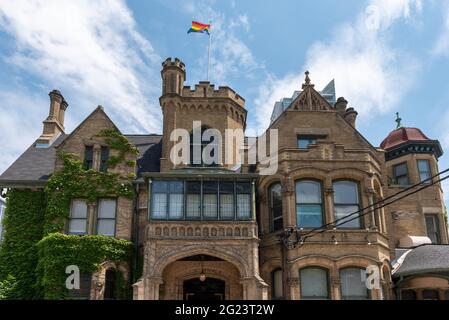 Architettura coloniale dell'edificio in Jarvis Street a Toronto, Canada. La famosa struttura è occupata dal Keg Steakhouse + Bar. Foto Stock