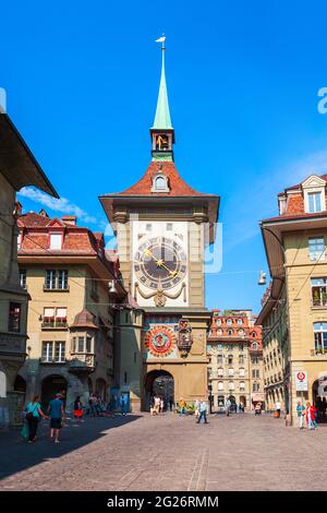 BERN, Svizzera - 13 luglio 2019: Zytglogge è un punto di riferimento medievale torre orologio nella città di Berna in Svizzera Foto Stock