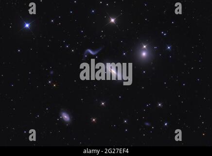 Quartetto di Leo di quattro galassie di spicco: NGC 3190, NGC 3193, NGC 3187 e NGC 3185. Foto Stock