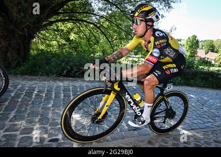 L'olandese Dylan Groenewegen del Team Jumbo-Visma ha raffigurato in azione durante la prima tappa della gara ciclistica Baloise Belgium Tour, a 180 km da Beveren a. Foto Stock