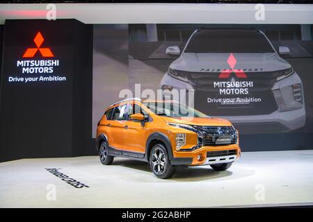 Mitsubishi Xpander Cross in mostra al 41° SALONE INTERNAZIONALE DELL'AUTOMOBILE DI BANGKOK 2020 il 14 luglio 2020 a Nonthaburi, Thailandia. Foto Stock