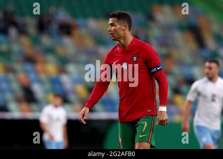 Lisbona, Portogallo. 9 Giugno 2021. Cristiano Ronaldo del Portogallo reagisce durante una partita di calcio amichevole tra Portogallo e Israele a Lisbona, Portogallo, 9 giugno 2021. Credit: Pedro Feuza/Xinhua/Alamy Live News Foto Stock