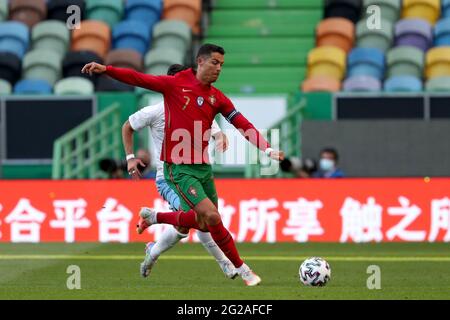 Lisbona, Portogallo. 9 Giugno 2021. Cristiano Ronaldo del Portogallo compete durante una partita di calcio amichevole tra Portogallo e Israele a Lisbona, Portogallo, 9 giugno 2021. Credit: Pedro Feuza/Xinhua/Alamy Live News Foto Stock