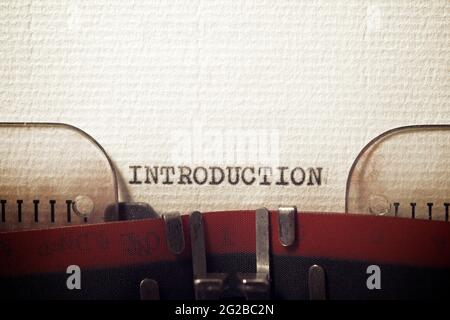 La parola introduzione scritta con una macchina da scrivere. Foto Stock