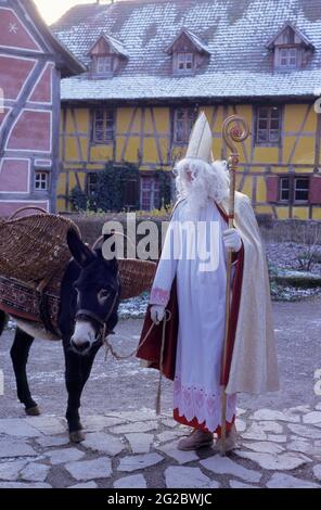 FRANCIA. HAUT-RHIN (68) REGIONE ALSAZIA. VILLAGGIO DI UNGERSHEIM. ECOMUSEO DI ALSAZIA. SAN NICOLA Foto Stock