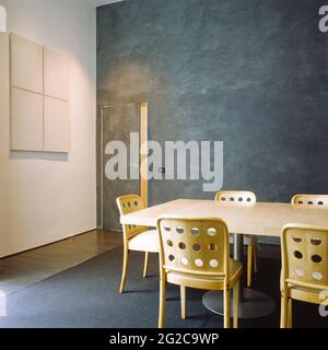 Minimalista sala da pranzo Foto Stock