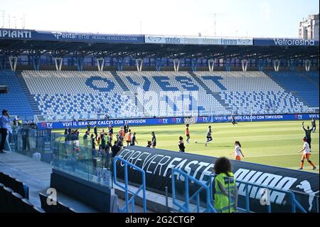 Ferrara, Italia. 10 Giugno 2021. Vista interna allo Stadio Paolo Mazza di Ferrara Credit: SPP Sport Press Photo. /Alamy Live News Foto Stock