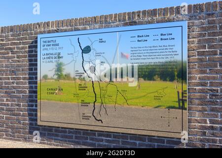 Mappa dettagliata della battaglia di Vimy Ridge (9-12 aprile 1917) presso il Centennial Park vicino al Canadian National Vimy Memorial a Vimy, Francia Foto Stock