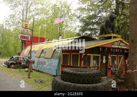 Il mistero foro, attrazione sul ciglio della strada in West Virginia, Stati Uniti d'America Foto Stock