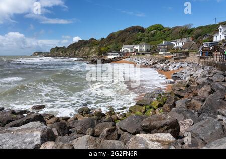 Steephill Cove una piccola spiaggia di sabbia sulla costa meridionale dell'Isola di Wight Hampshire UK Foto Stock