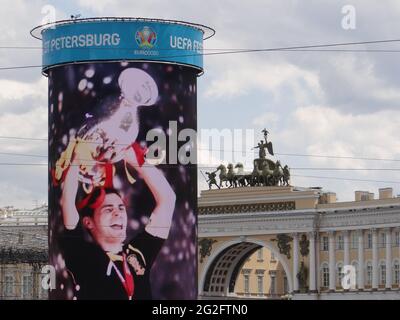 Le zone fan sono state allestite per il Campionato di calcio UEFA Euro 2020 a San Pietroburgo, Russia Foto Stock