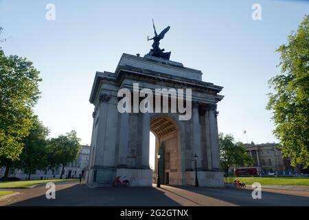 Londra, Grande Londra, Inghilterra - 27 maggio 2021: Wellington Arch, alias Constitution Arch, in Hyde Park Corner Foto Stock