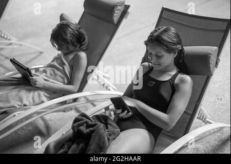 Tempo libero nei pozzi di stovepipe nel Death Valley National Park, California, USA Foto Stock